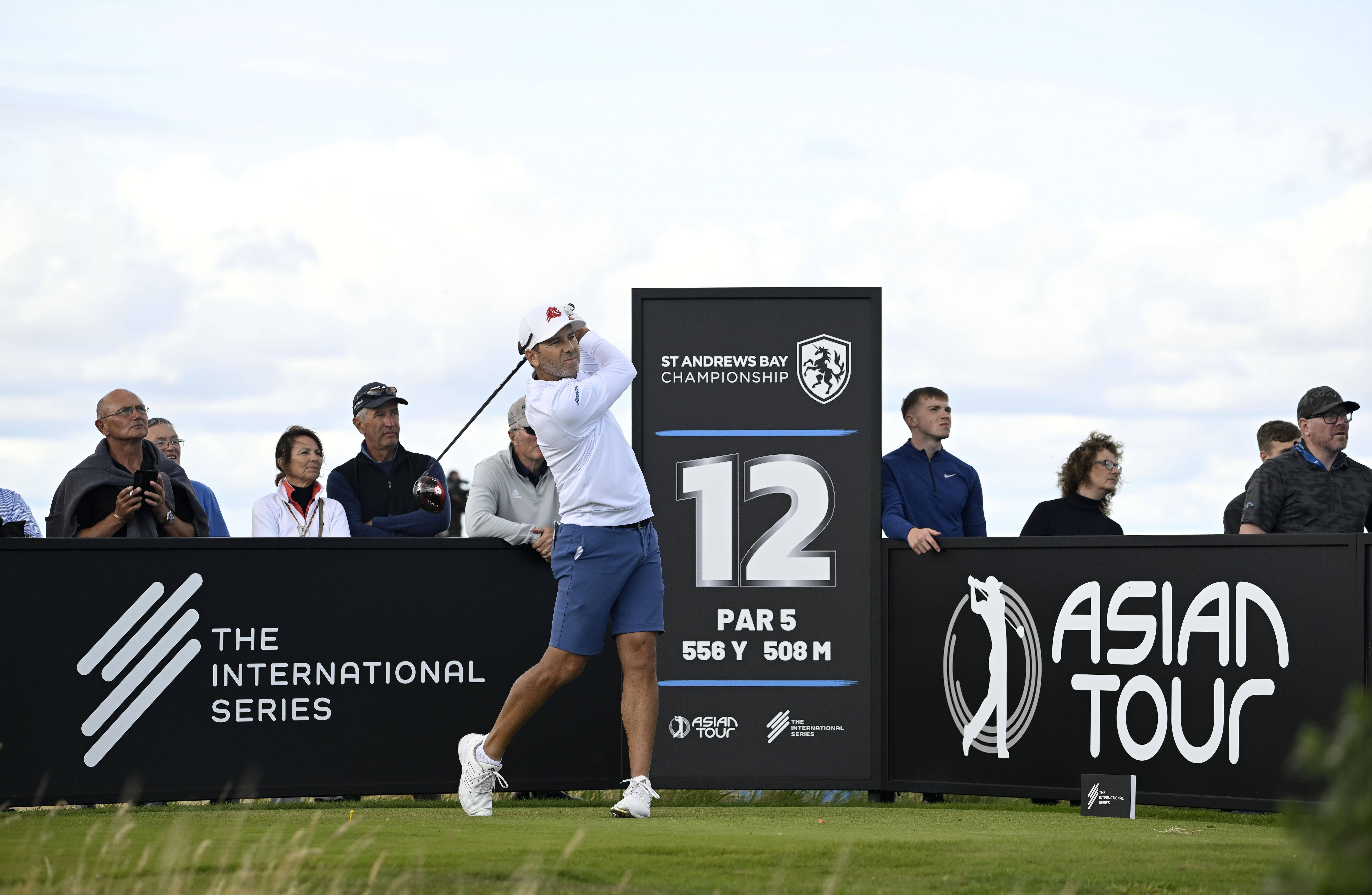 星空体育入口-高尔夫冠军尝试篮球，技法华丽迷人的简单介绍