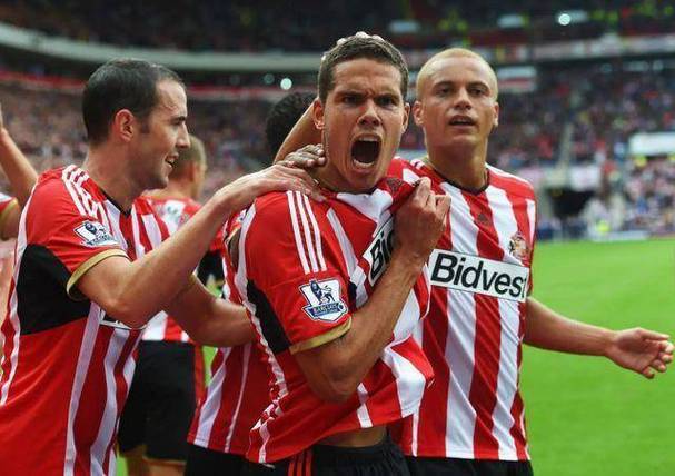 汉堡HSV主场失利,降级形势岌岌可危的简单介绍 汉堡HSV主场失利,降级形势岌岌可危的简单介绍