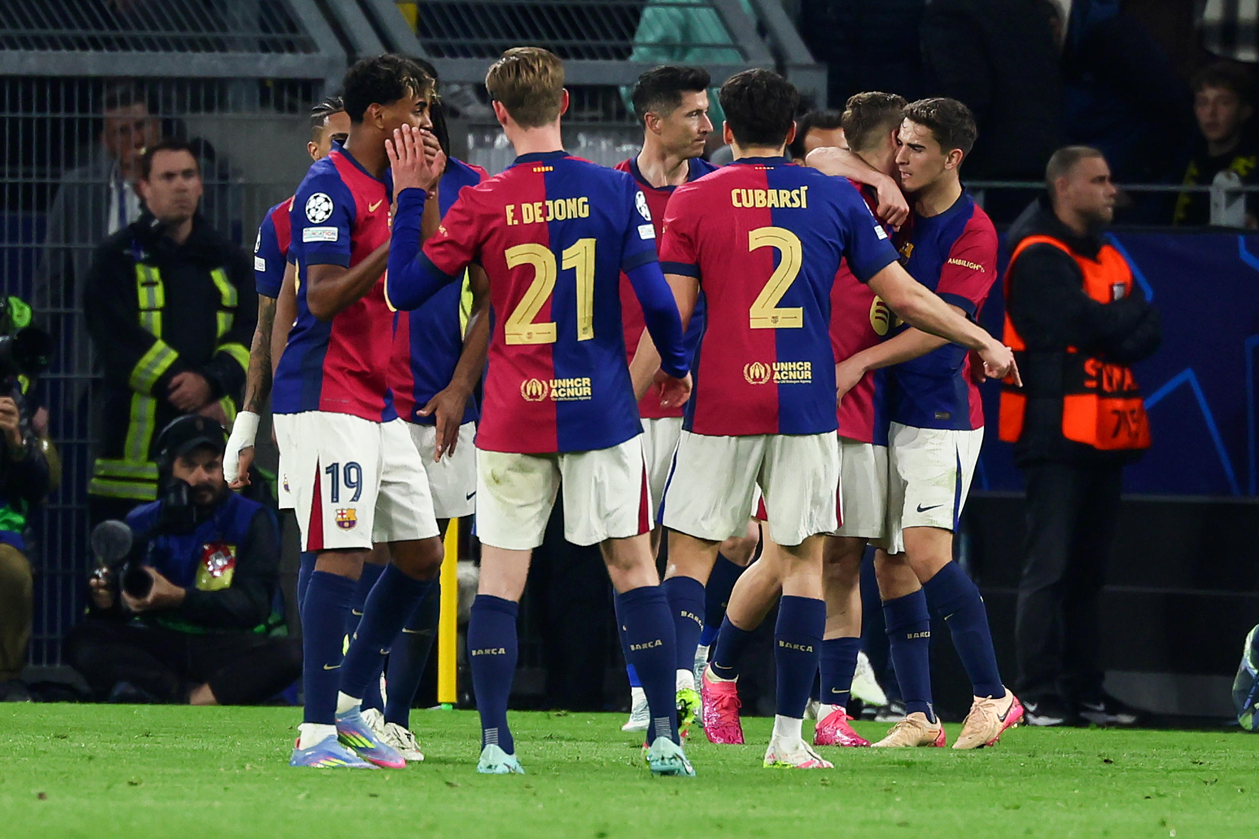 巴塞罗那孤掌难鸣，遗憾错失欧冠奖杯