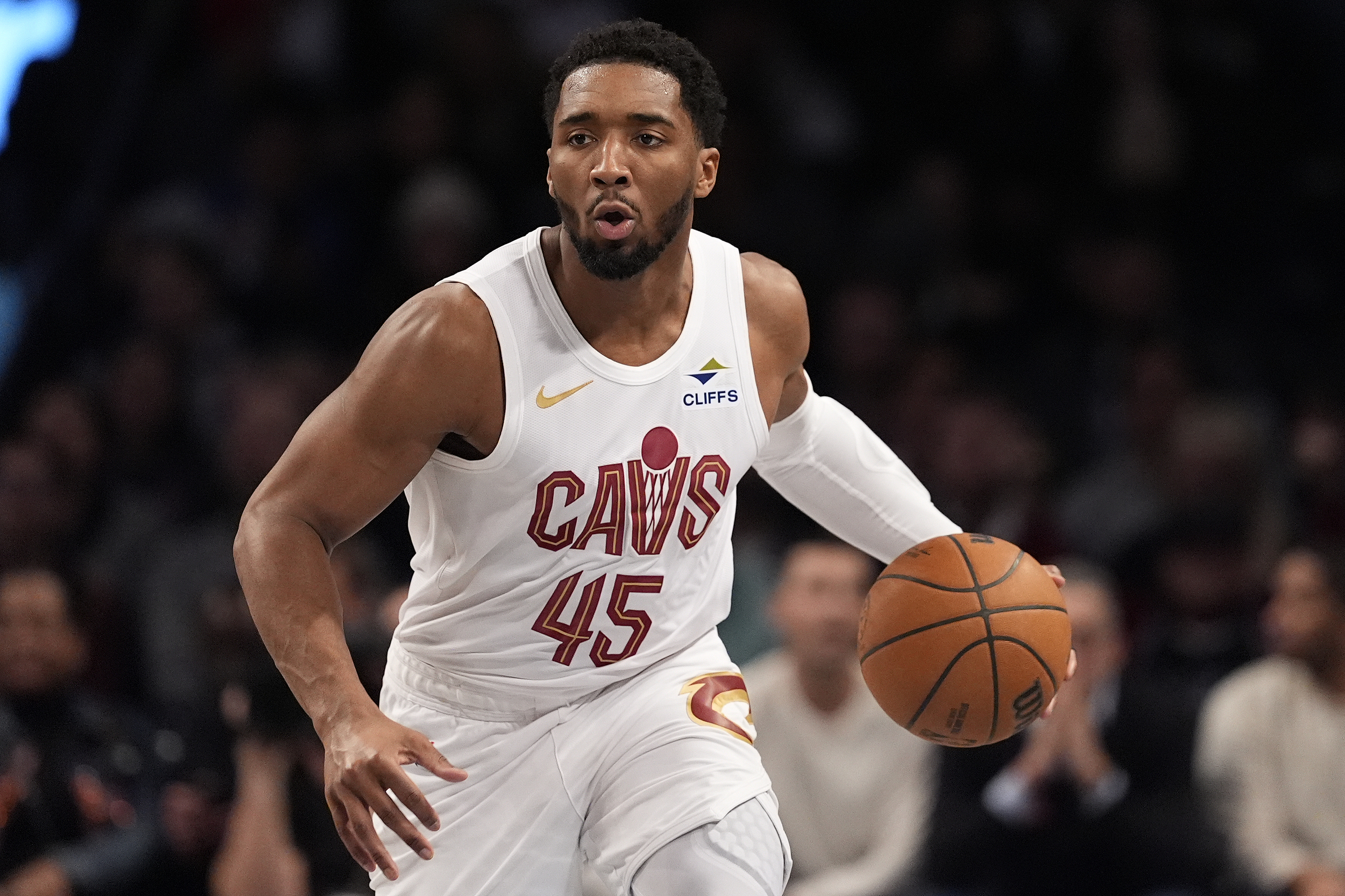 星空体育亚洲官网-黄蜂力克热火，挽回两连败尴尬的简单介绍