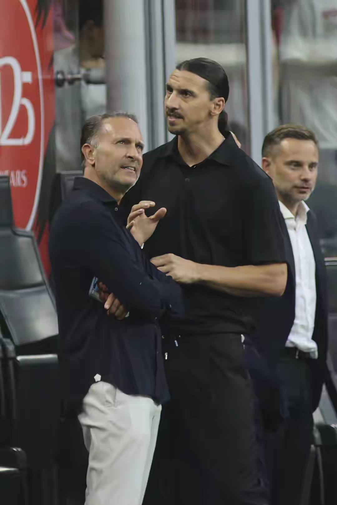 AC米兰主帅谈欧冠，调整战术备战残酷对手