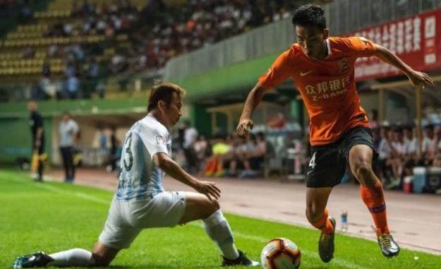 星空体育登录-包含富力客场大胜卓尔，取得重要胜利的词条