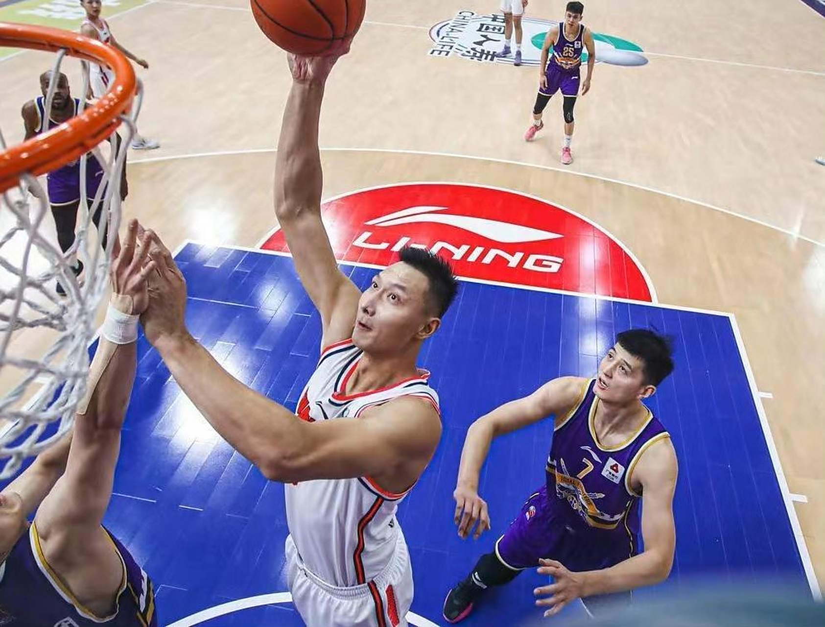 广东华商实力不俗，势必取得连胜