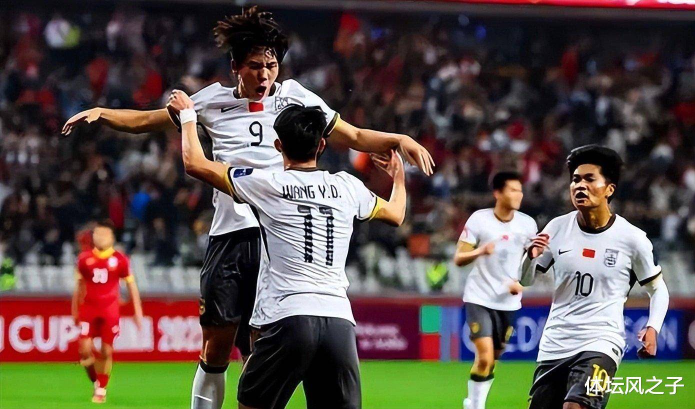 星空体育电竞-包含欧预赛战罢戴帽功臣：新星崭露头角青年才俊的词条