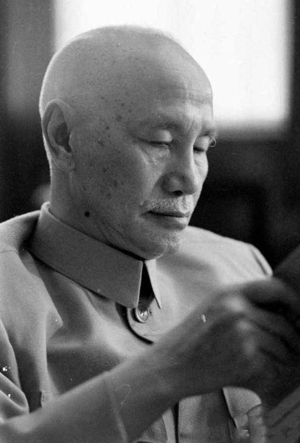 拉锯战一触即发，胜负未定局面持续的简单介绍