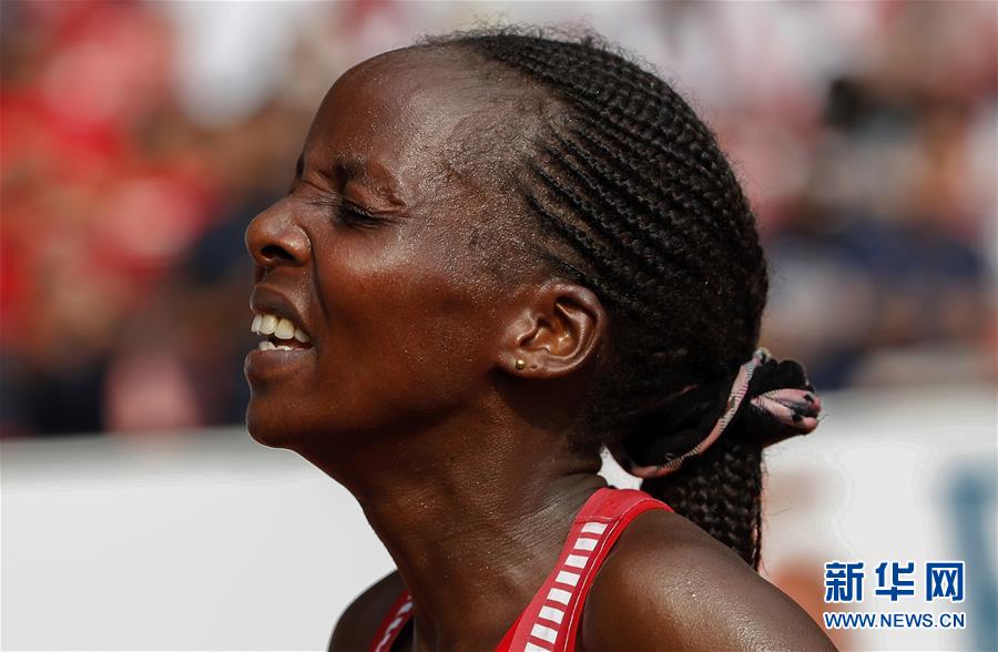 巴西田径选手勇夺女子米冠军的简单介绍