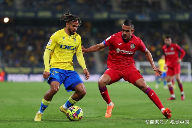 星空体育登录入口-弗赖堡防线失守，输球原因亟待查明