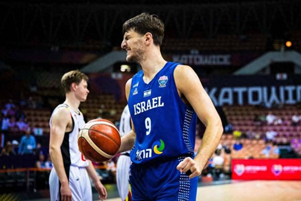 星空体育竞技-斯洛文尼亚击败以色列，勇夺欧预赛小组头名的简单介绍