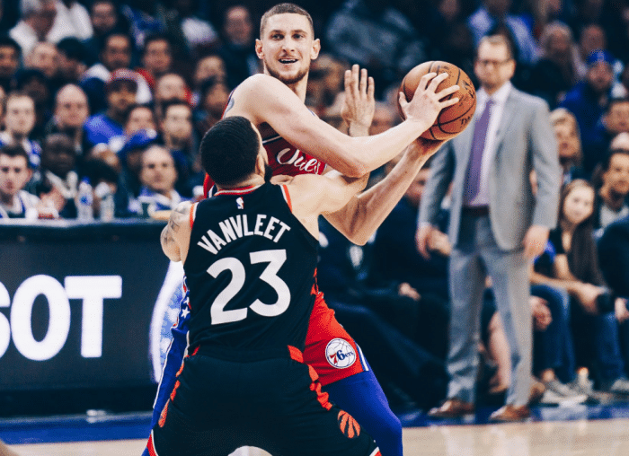 射手表现神勇，场均三分球刷新记录的简单介绍