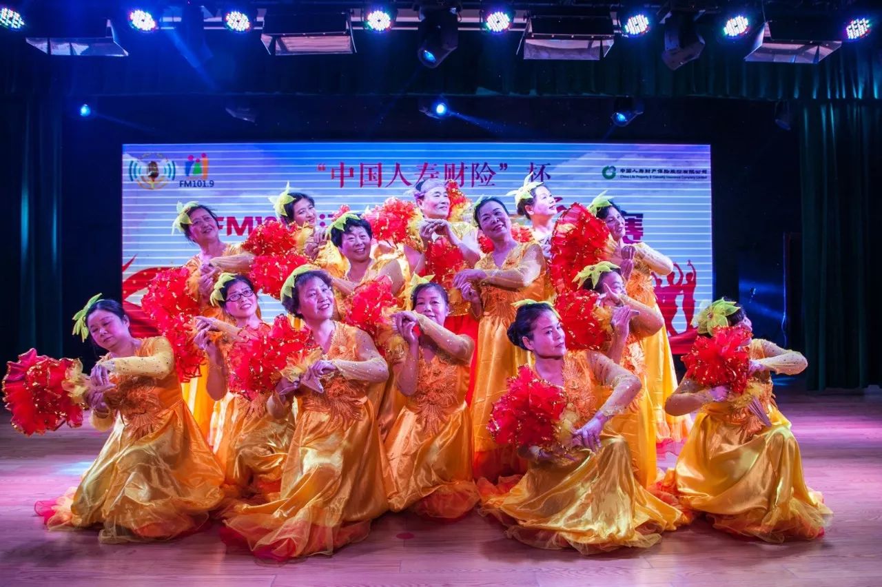 关于精彩纷呈的欧洲俱乐部联赛中出现惊艳一幕的信息