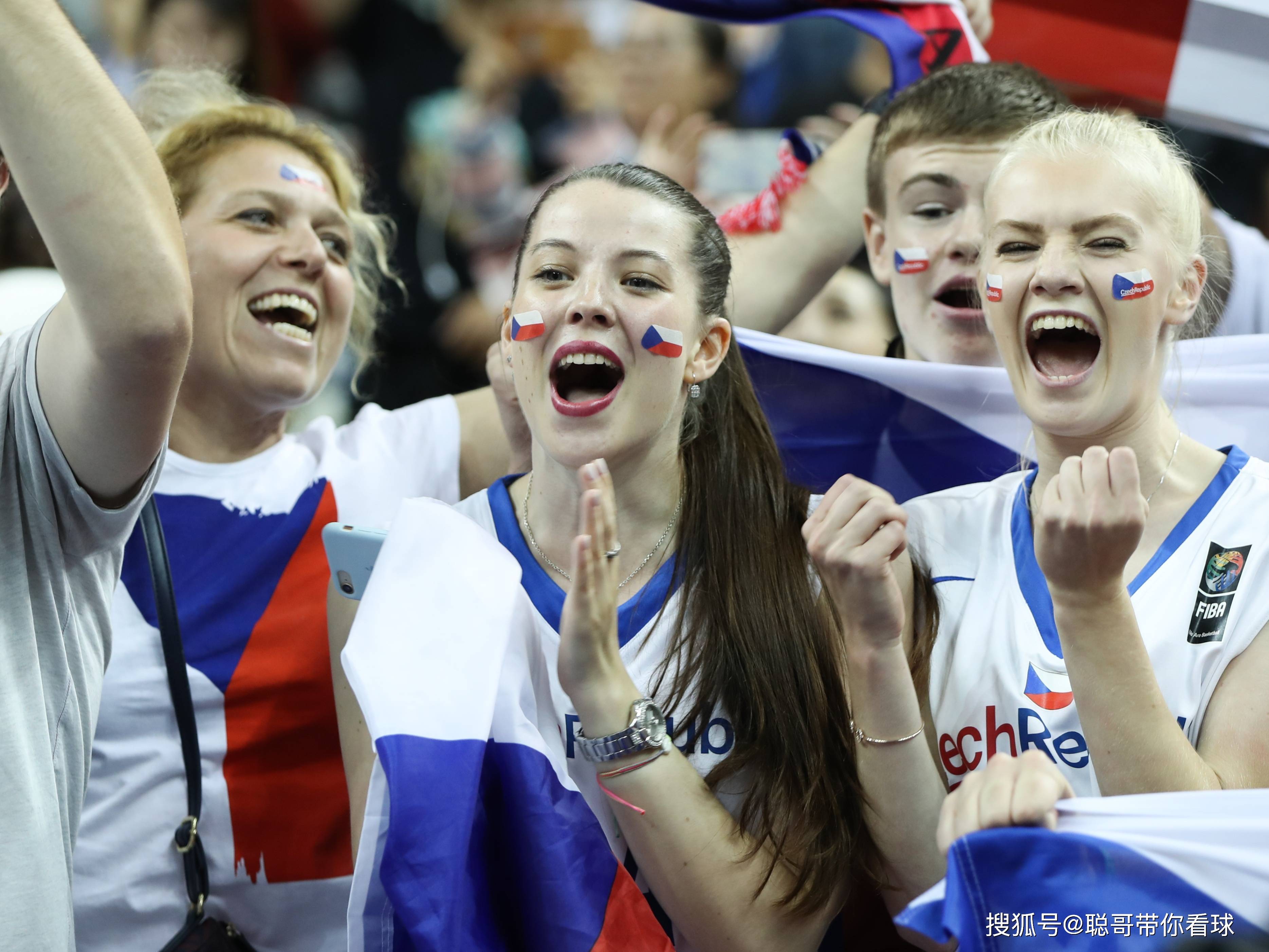 星空体育馆-捷克淘汰瑞士，闯入欧国联八强