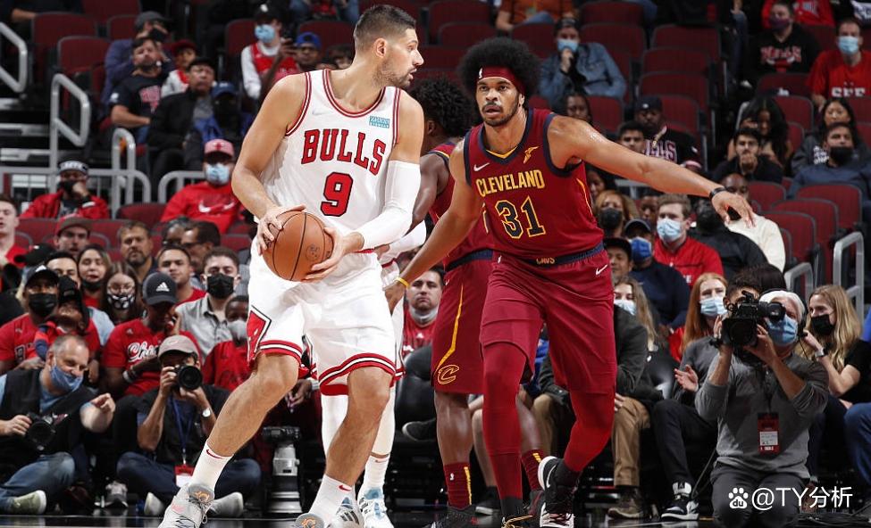 公牛队全员爆发，轻松击败对手晋级季后赛的简单介绍