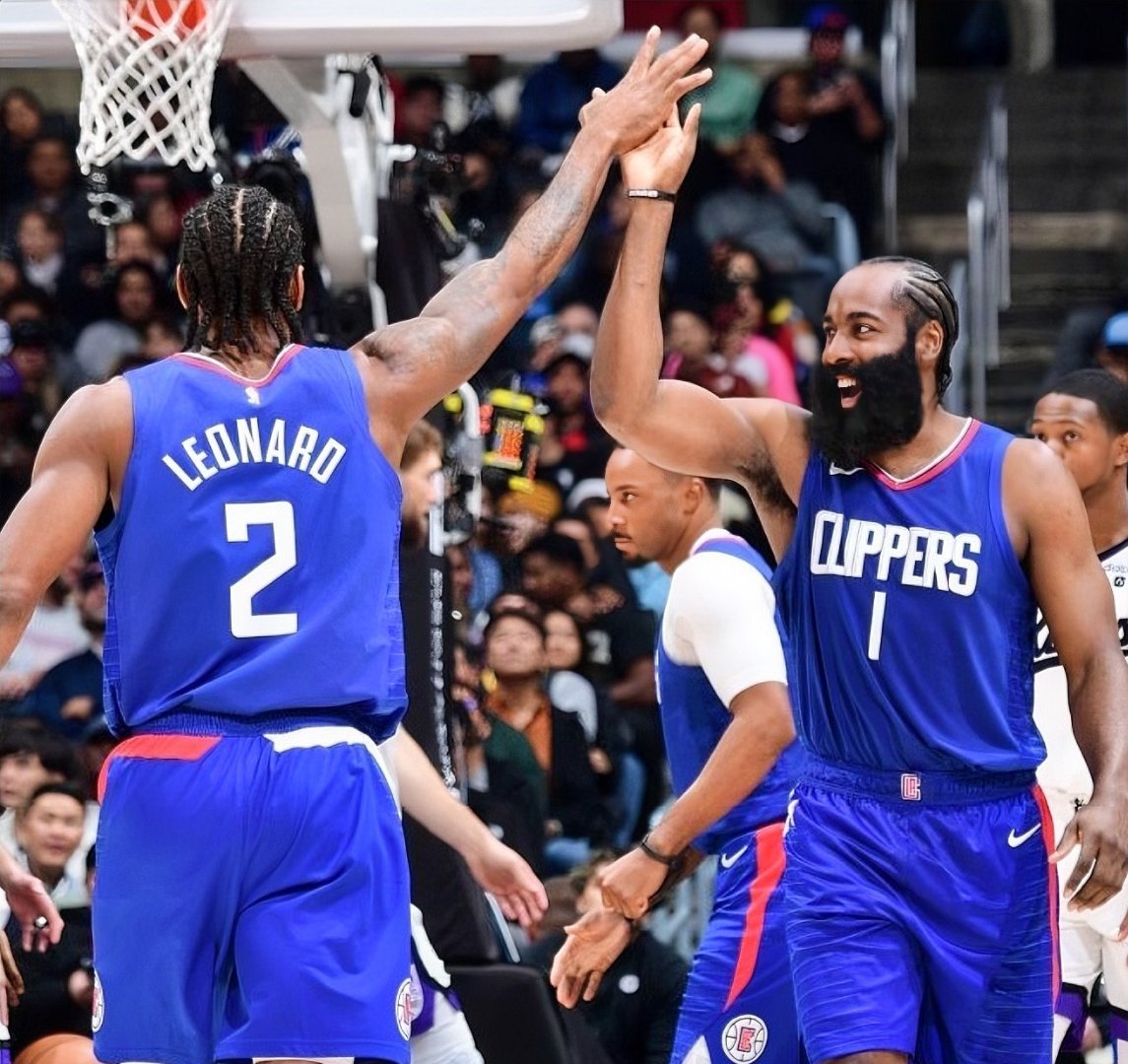 快船大胜篮网，取得四连胜