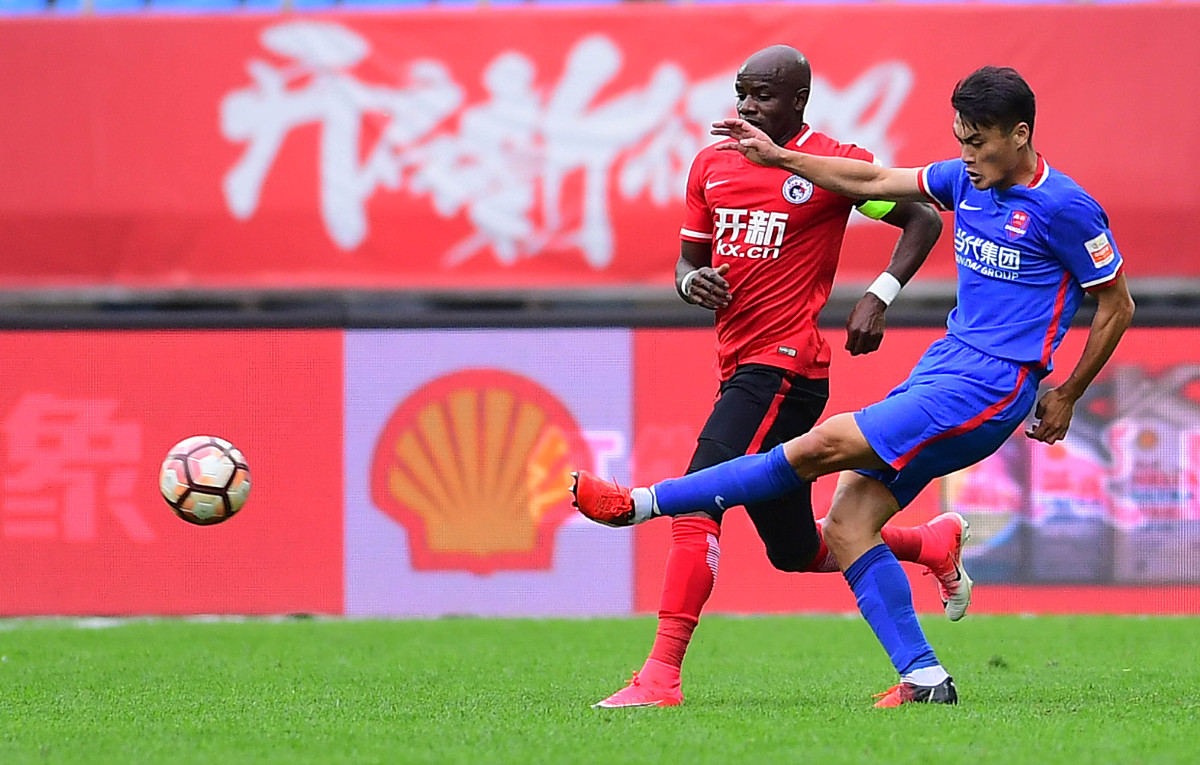 体育盛事：球队在比赛中冲刺到终点的简单介绍